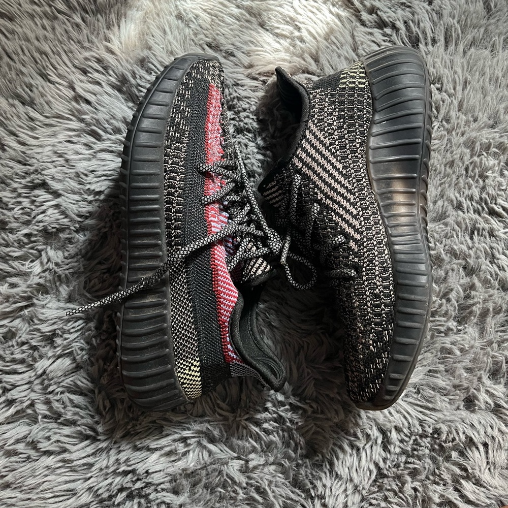 Kids Yeezy 350 2.5